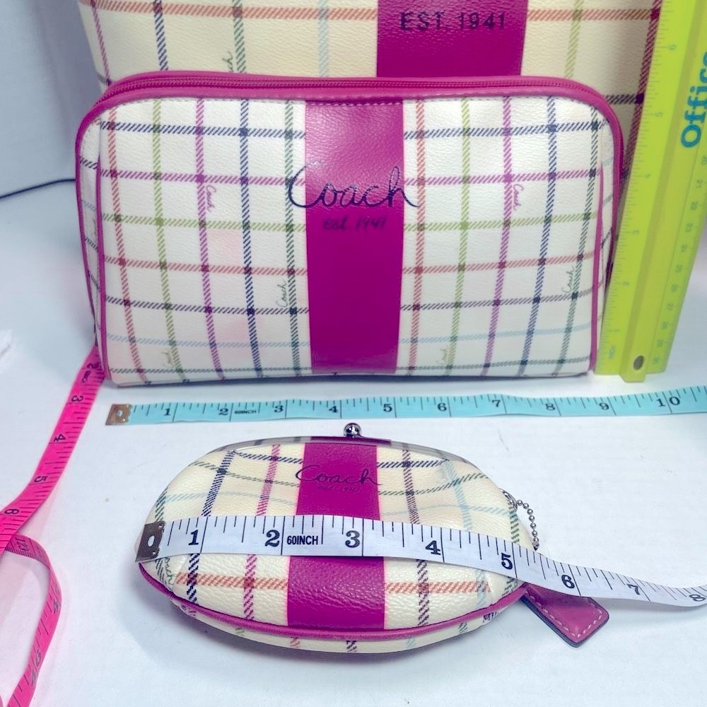 GREAT GIFT!! RARE Coach 3 piece Tote, cosmetic bag, change purse set PRICE FIRM - Picture 7 of 16